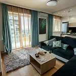 Apartment Vip *